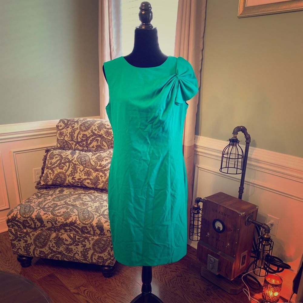 Calvin Klein Green Career Dress!